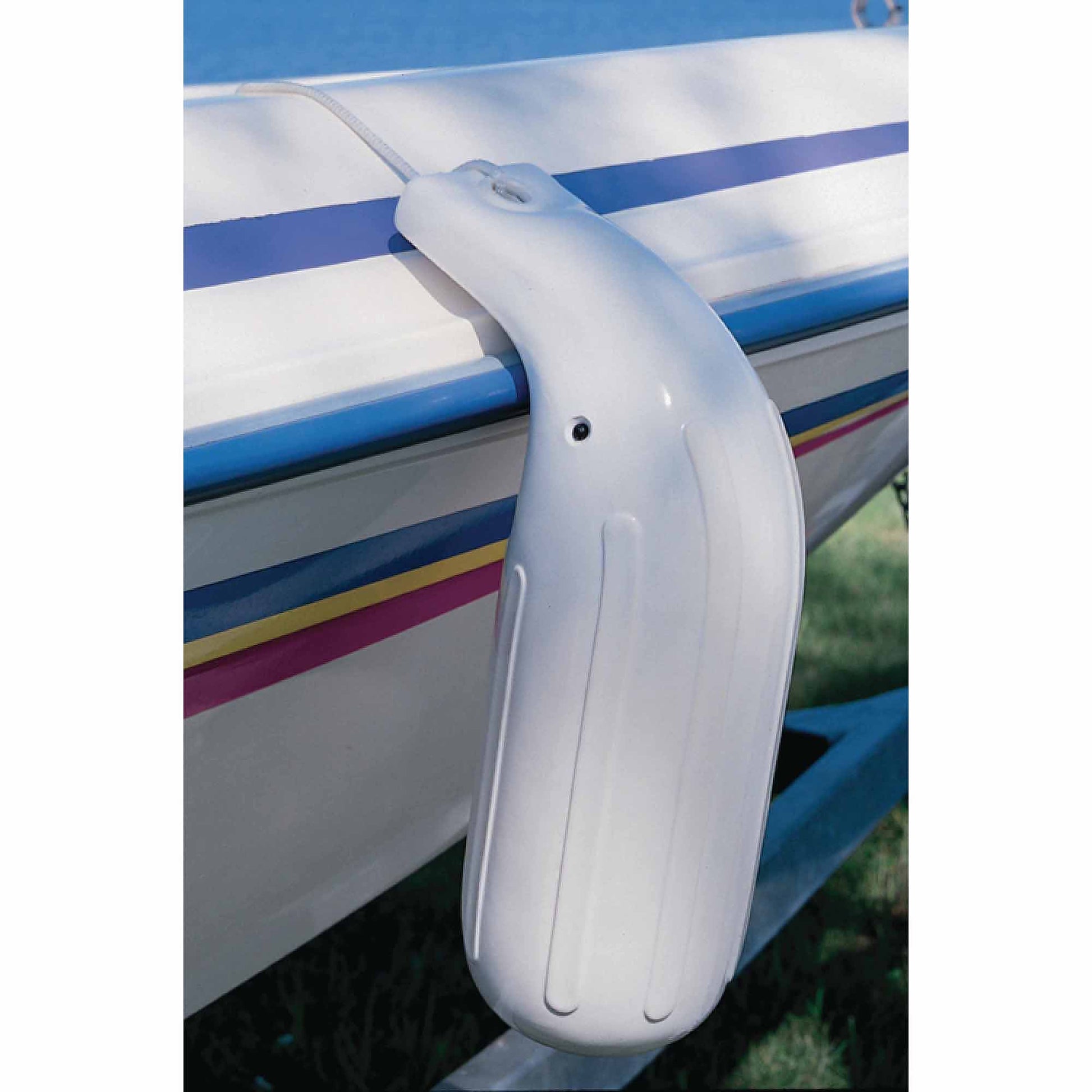 LOW FREEBOARD FENDER WHT